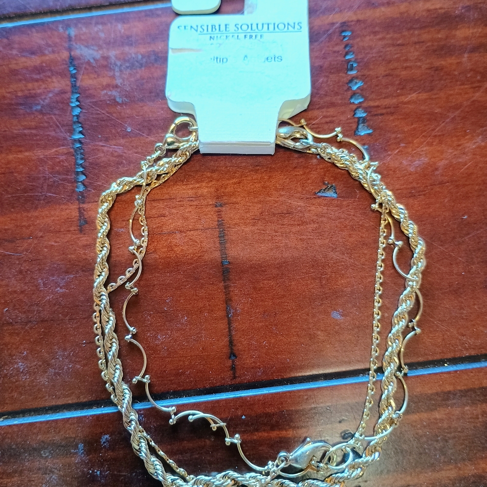 Gold Necklace Set